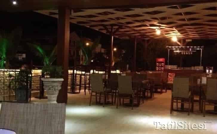 Koz Eliba Otel Çeşme